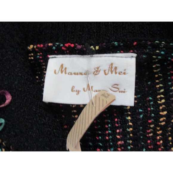 Manra & Mei M Mary Sui Sweater Knit OOAK Thread Clothing Art - Picture 8 of 10